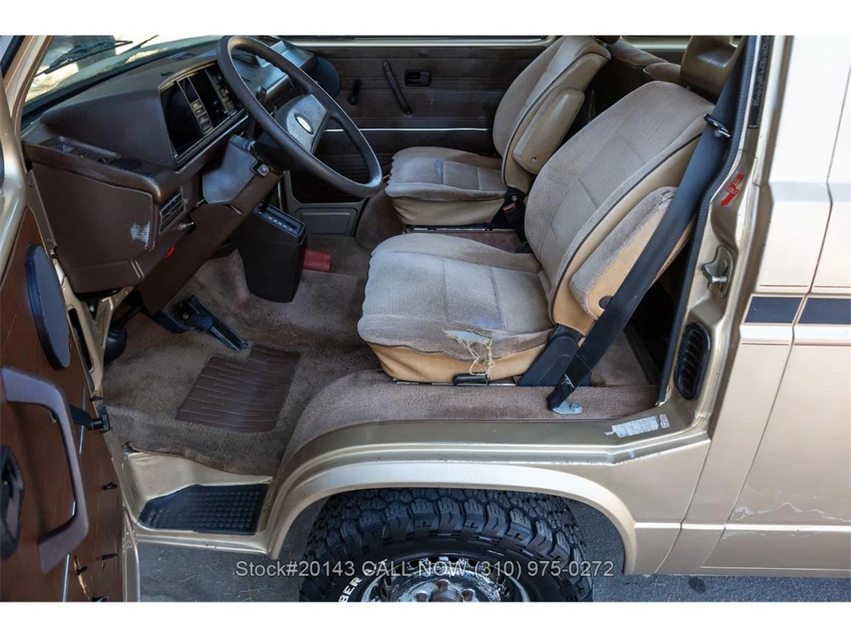 1985 Volkswagen Vanagon - Image 16 of 31