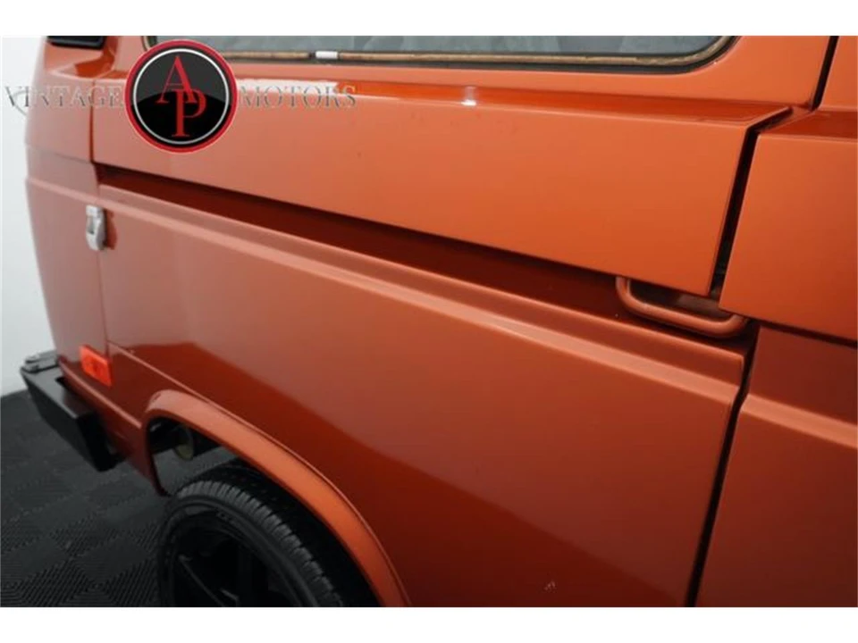 1985 Volkswagen Vanagon - Image 18 of 31