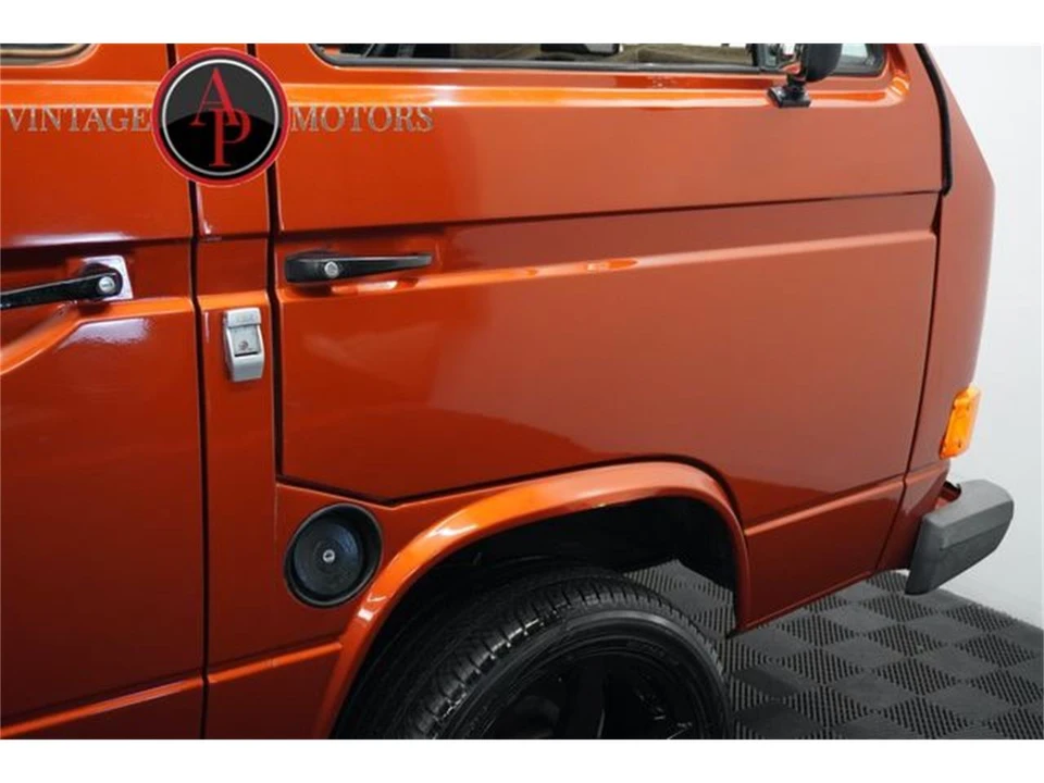 1985 Volkswagen Vanagon - Image 28 of 31