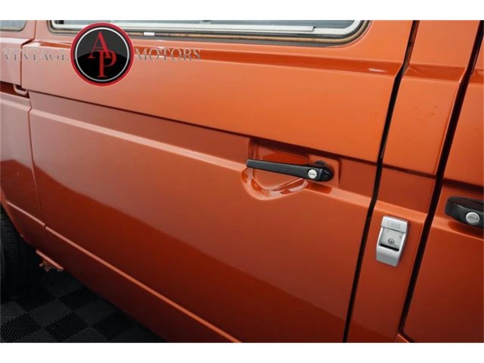 1985 Volkswagen Vanagon - Image 19 of 31
