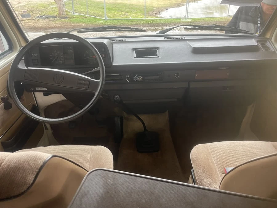 1985 Volkswagen Bay-Window Camper - Image 10 of 10