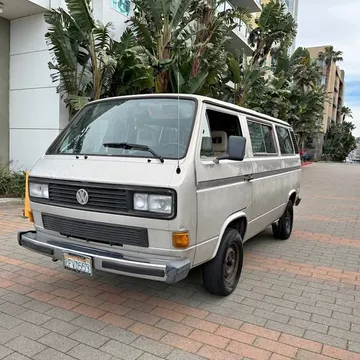 1985 Volkswagen Vanagon Bus