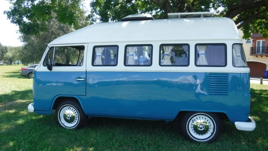 1985 Volkswagen Bay-Window Camper - Image 2 of 28