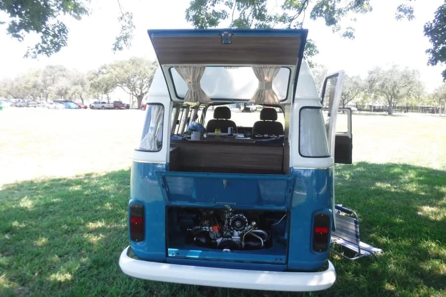 1985 Volkswagen Bay-Window Camper - Image 12 of 28
