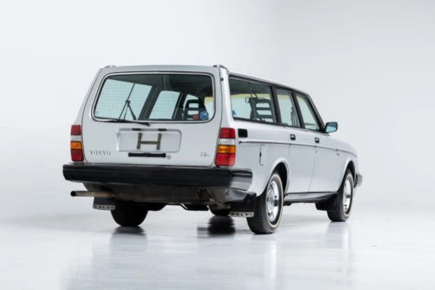 1985 Volvo 245 - Image 2 of 8