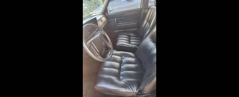 1985 Volvo 244 - Image 4 of 11