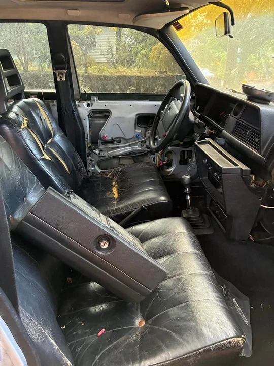 1985 Volvo 244 - Image 11 of 14