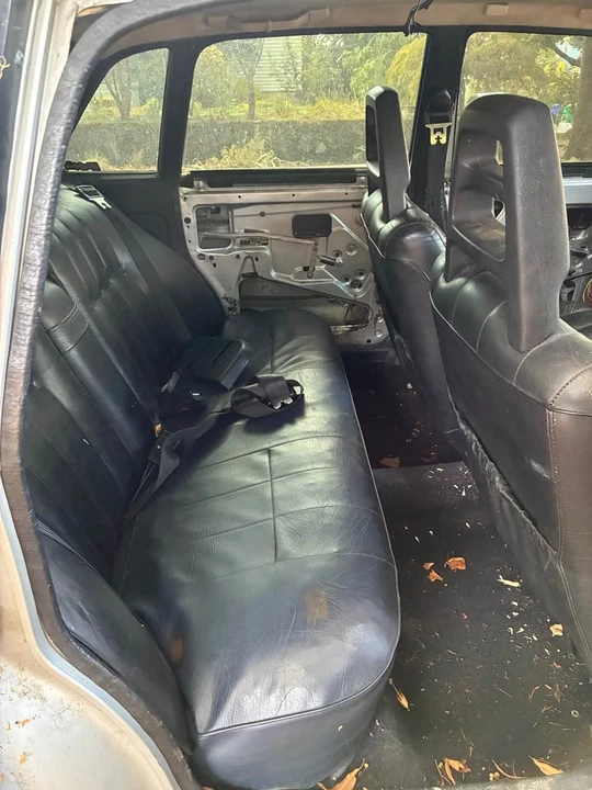 1985 Volvo 244 - Image 10 of 14