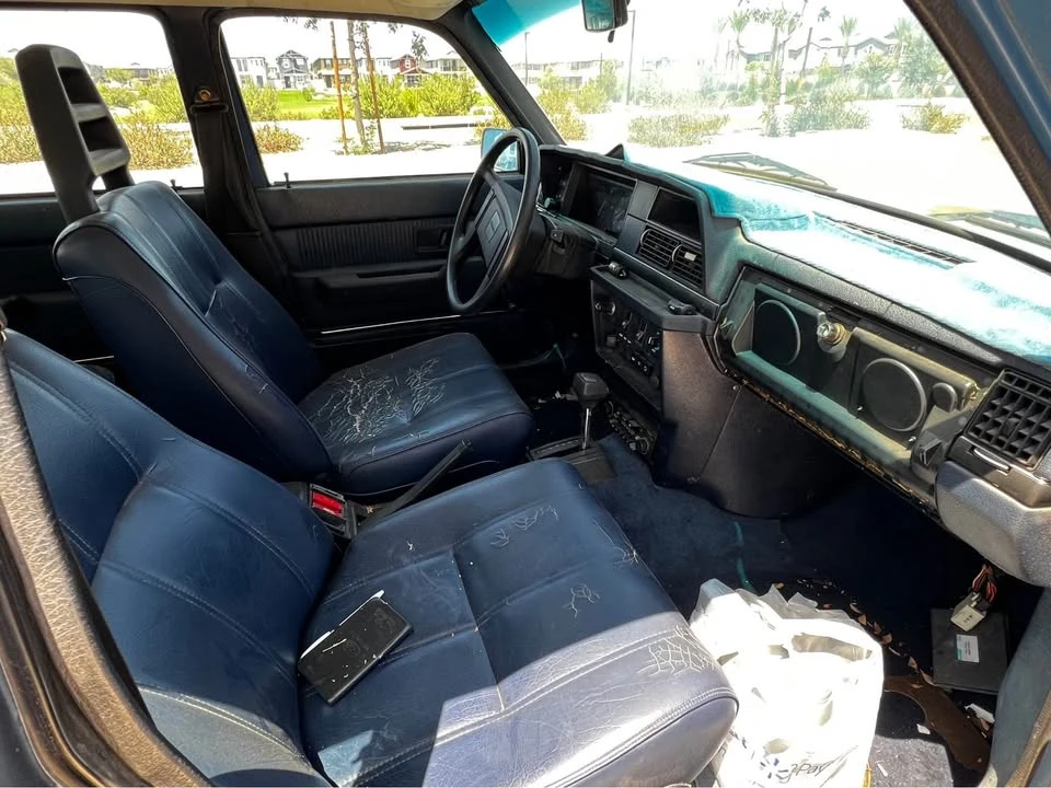 1985 Volvo 244 - Image 4 of 9