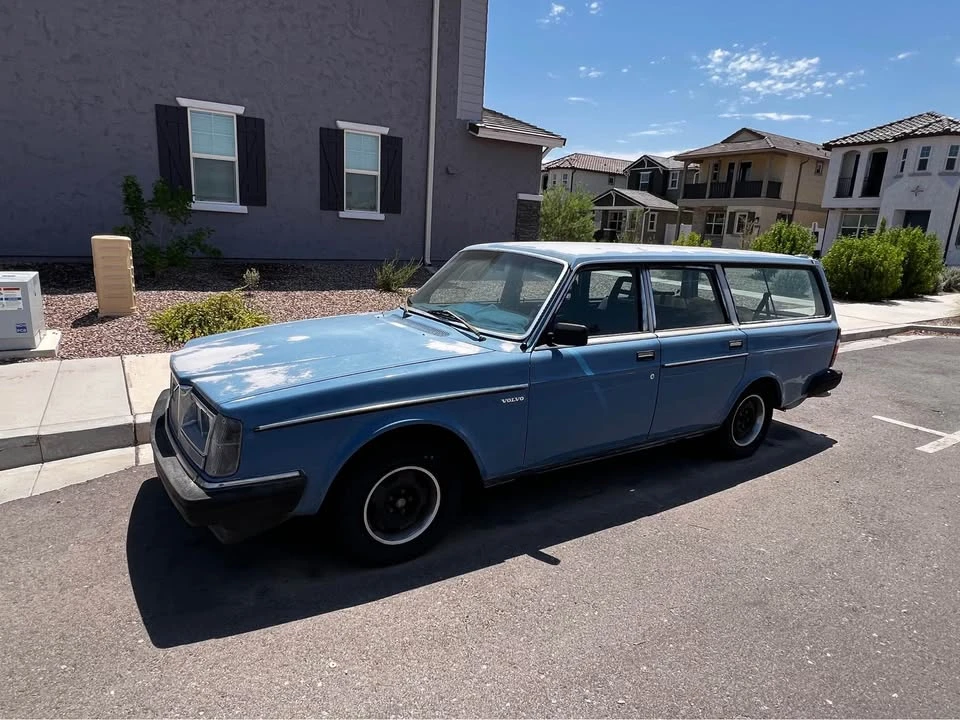 1985 Volvo 244 - Image 2 of 9