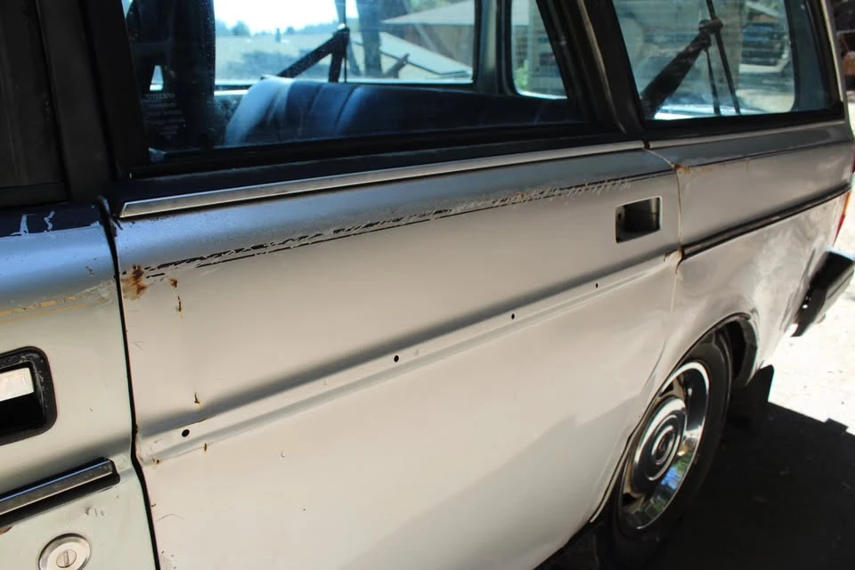 1985 Volvo 244 - Image 10 of 20