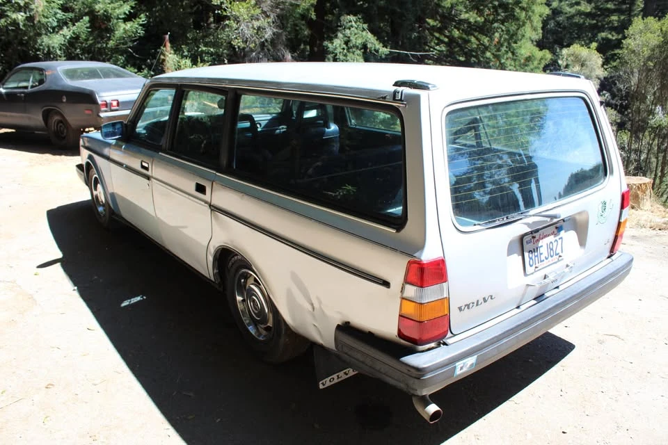 1985 Volvo 244 - Image 6 of 20
