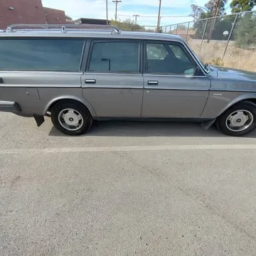 1985 Volvo 240 Wagon