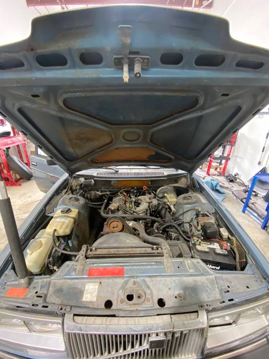 1985 Volvo 245 - Image 6 of 22