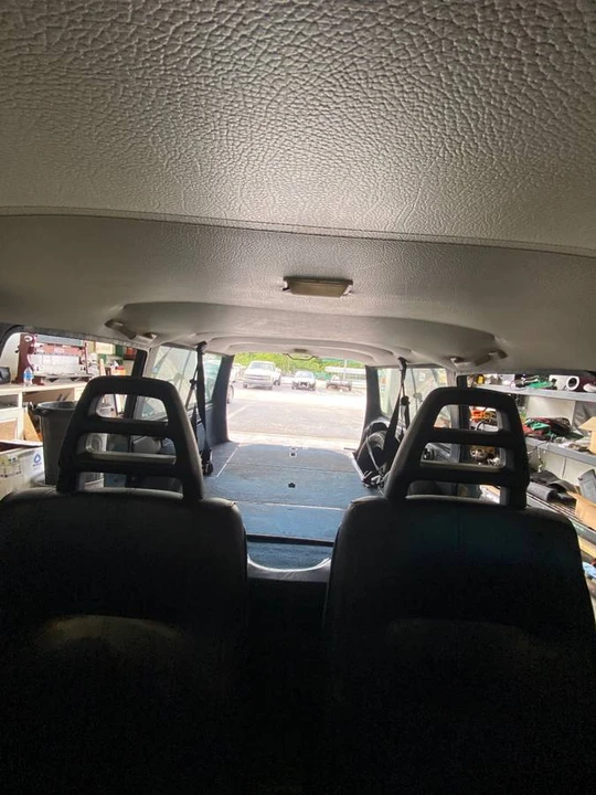 1985 Volvo 245 - Image 9 of 22