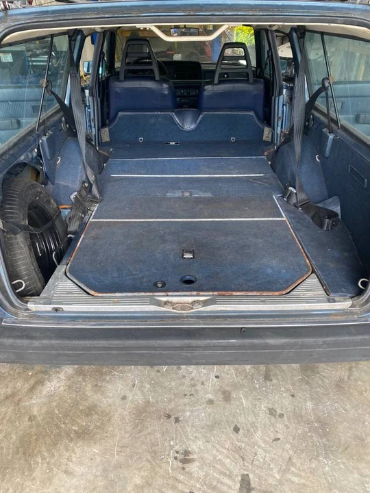 1985 Volvo 245 - Image 10 of 22