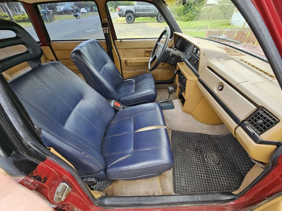 1985 Volvo 245 - Image 9 of 11