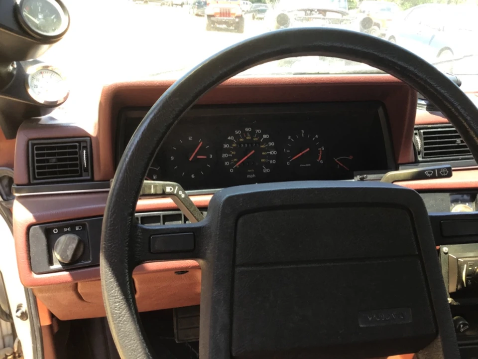 1985 Volvo 740 - Image 18 of 31