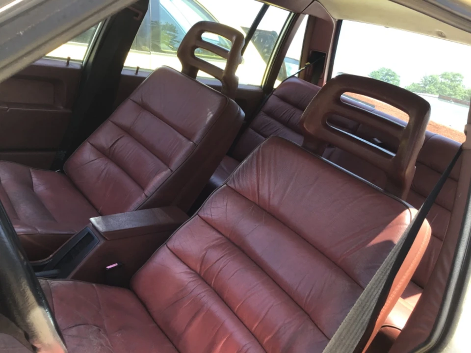 1985 Volvo 740 - Image 19 of 31