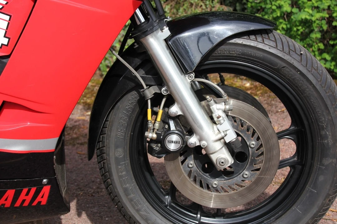 1985 Yamaha RD - Image 10 of 20