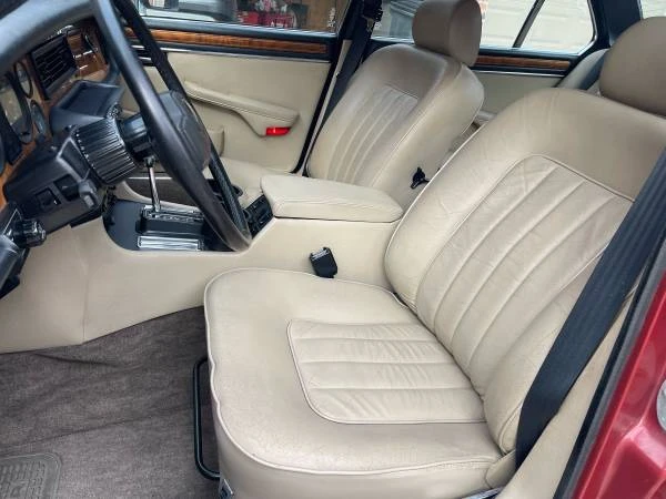 1985 Jaguar XJ Series 3 - Image 18 of 19