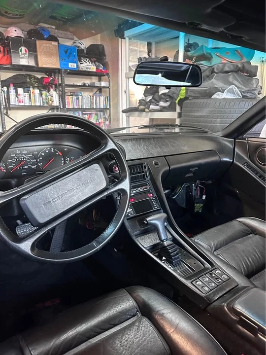 1985 Porsche 928 - Image 10 of 10