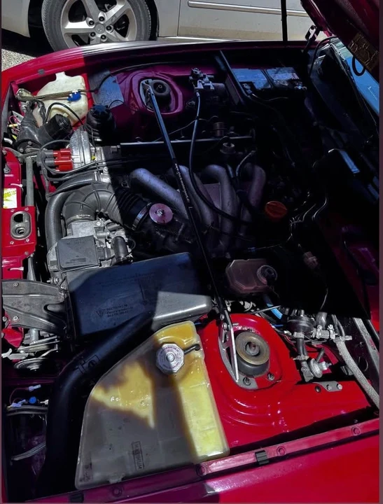 1985 Porsche 944 - Image 2 of 8