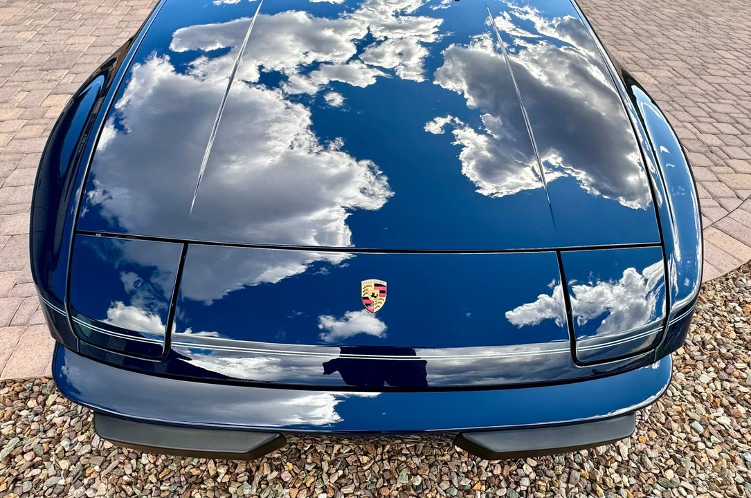 1985 Porsche 944 - Image 10 of 31