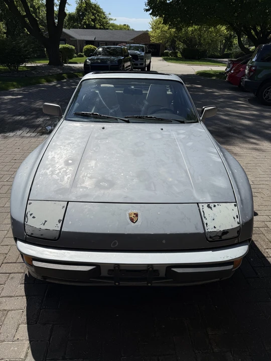 1985 Porsche 944 - Image 2 of 31