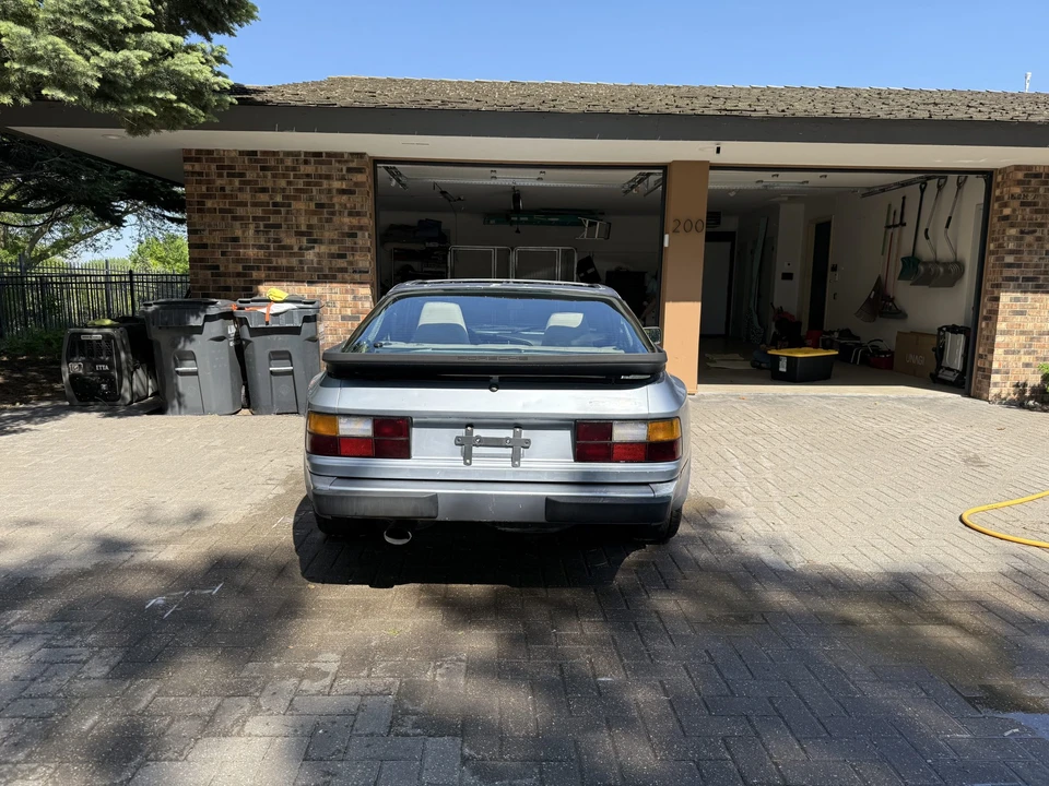 1985 Porsche 944 - Image 6 of 31