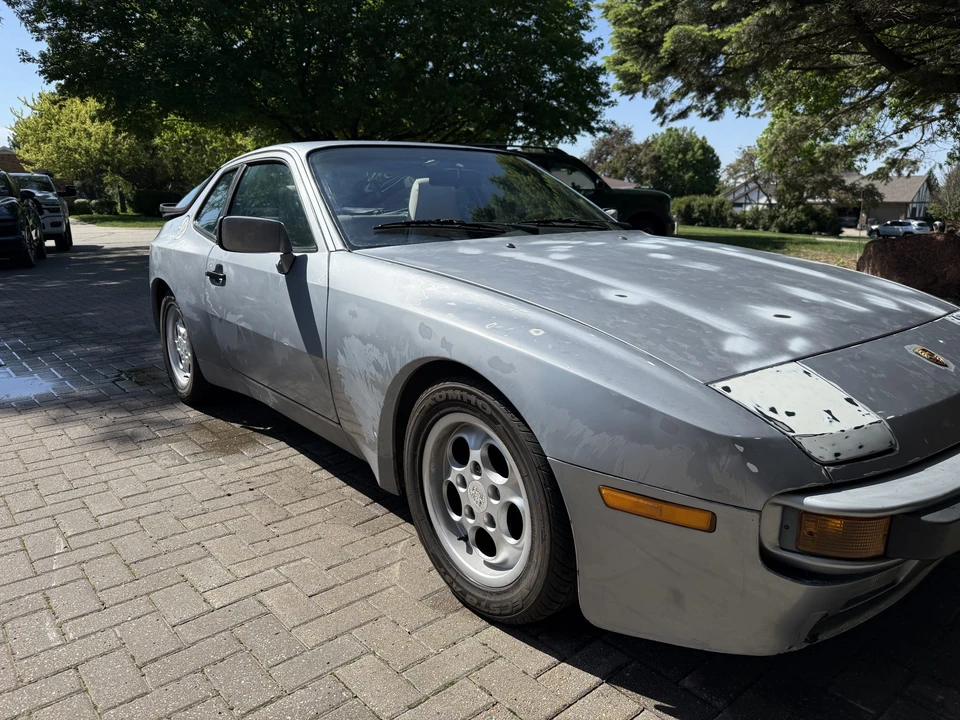 1985 Porsche 944 - Image 8 of 31