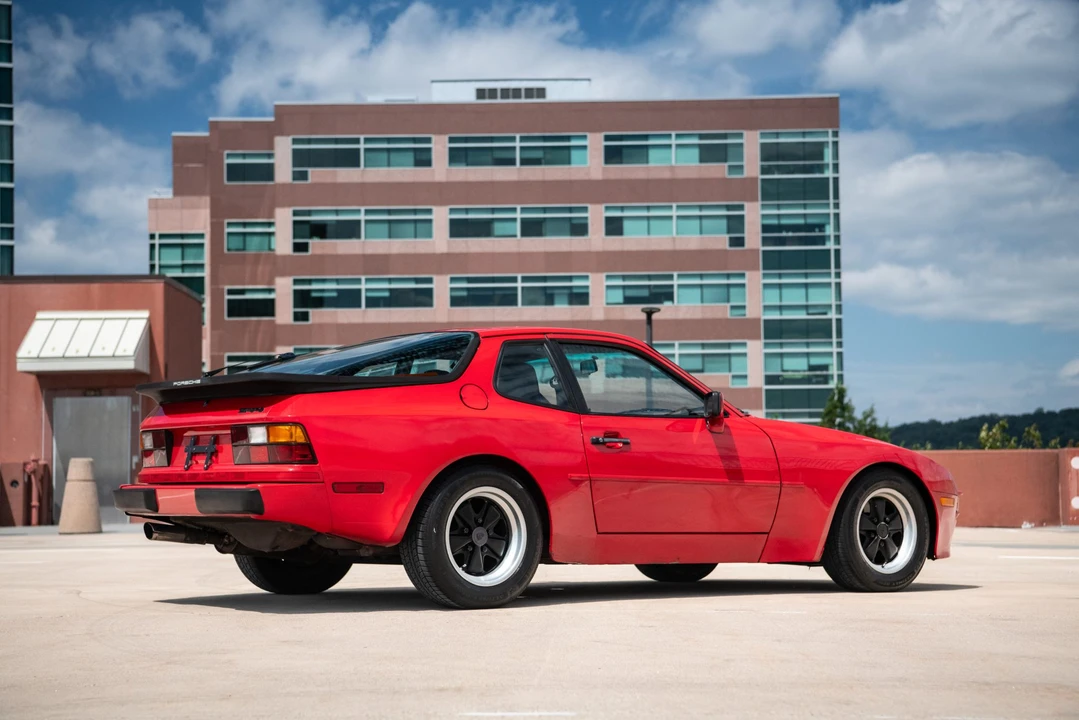 1985 Porsche 944 - Image 26 of 31