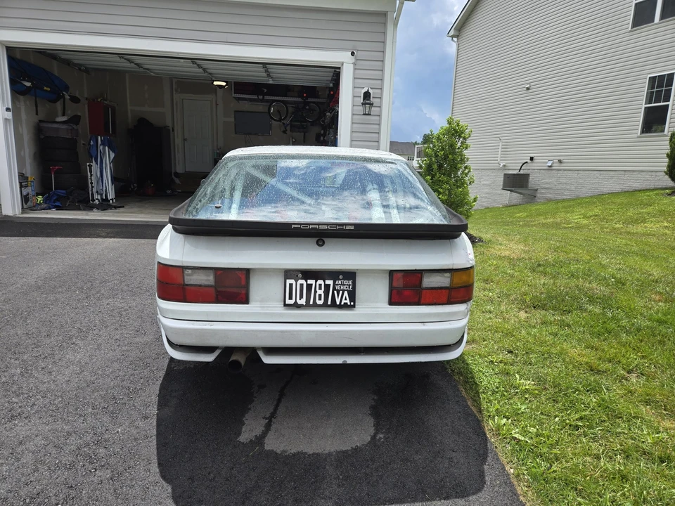 1985 Porsche 944 - Image 14 of 31