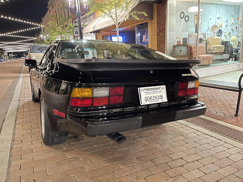 1985 Porsche 944 - Image 23 of 31