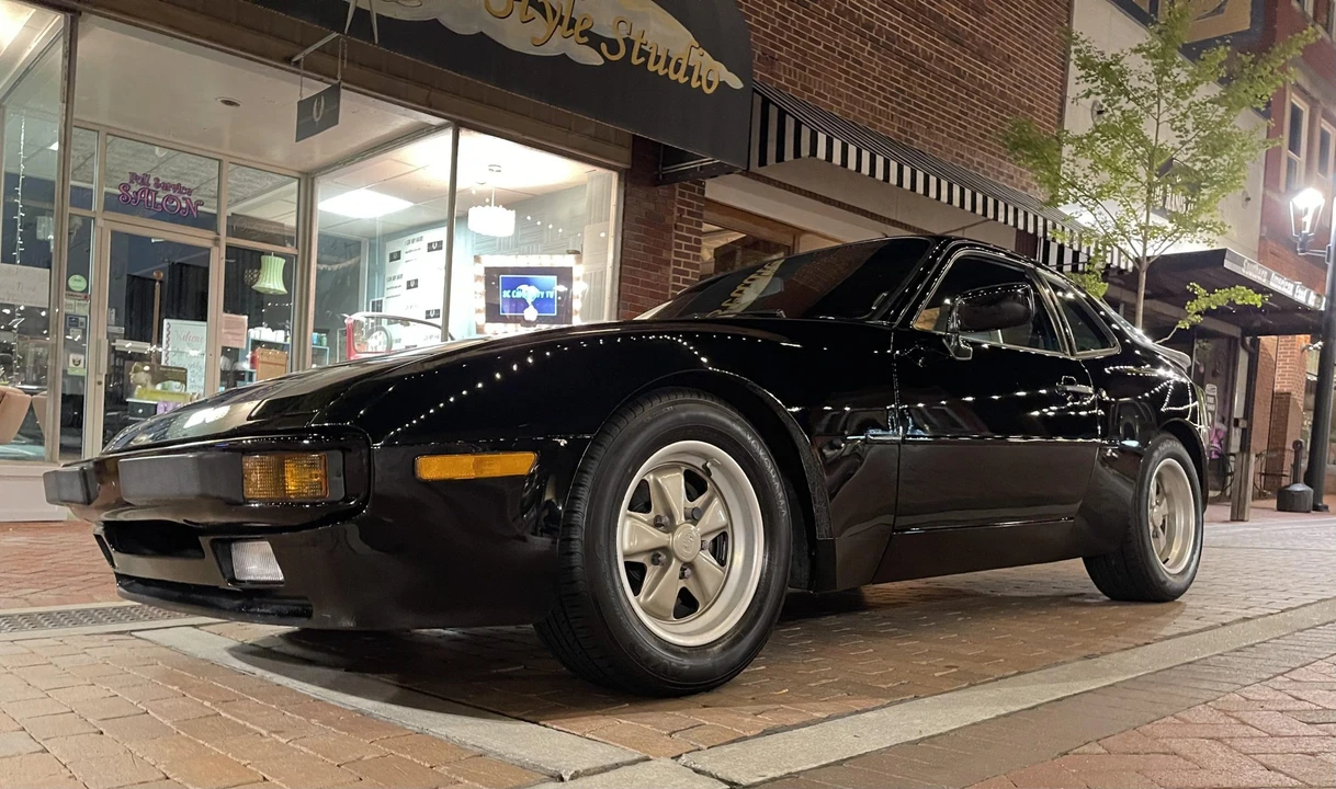1985 Porsche 944 - Image 17 of 31
