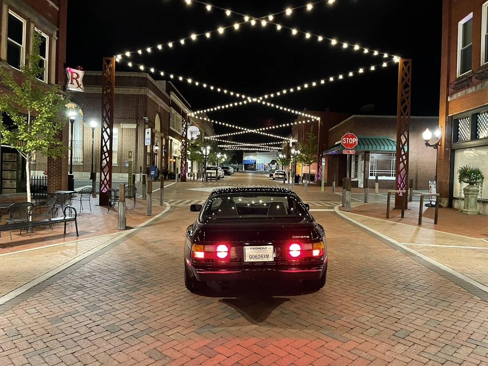 1985 Porsche 944 - Image 26 of 31