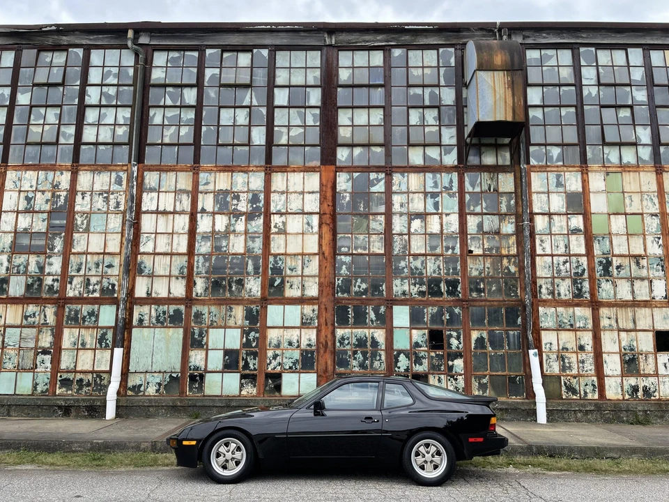 1985 Porsche 944 - Image 6 of 31