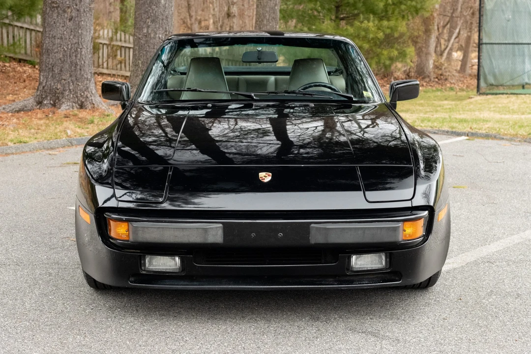 1985 Porsche 944 - Image 9 of 31