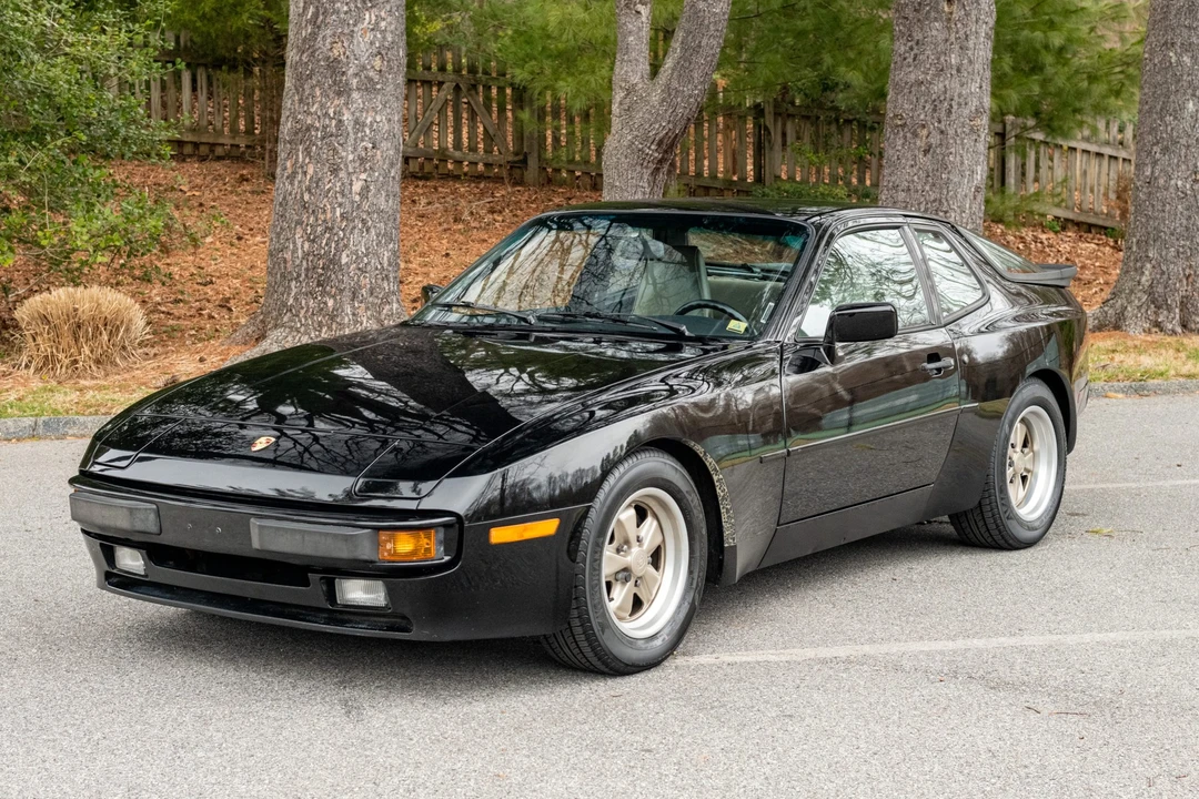 1985 Porsche 944 - Image 2 of 31