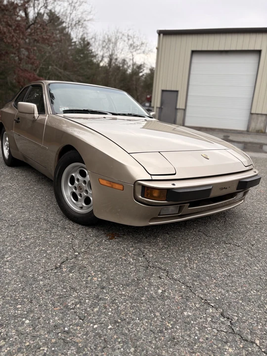 1985 Porsche 944 - Image 2 of 31
