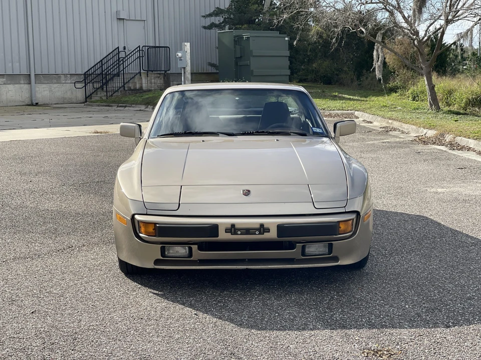 1985 Porsche 944 - Image 5 of 31