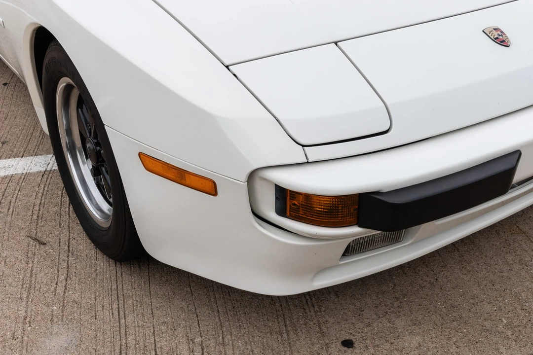 1985 Porsche 944 - Image 17 of 31