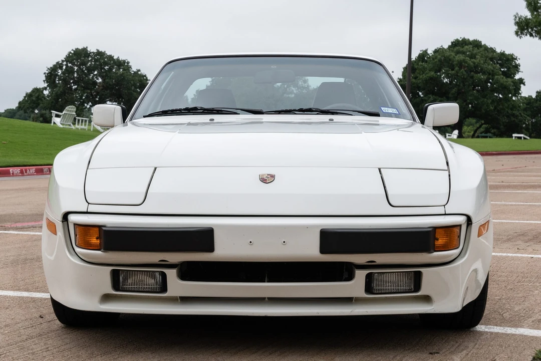 1985 Porsche 944 - Image 9 of 31