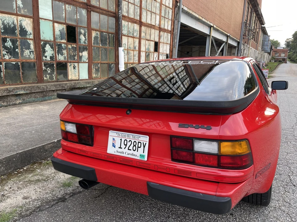 1985 Porsche 944 - Image 24 of 31