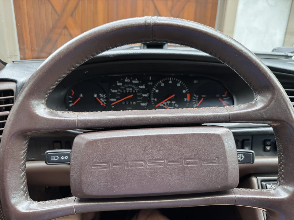 1985 Porsche 944 - Image 25 of 31