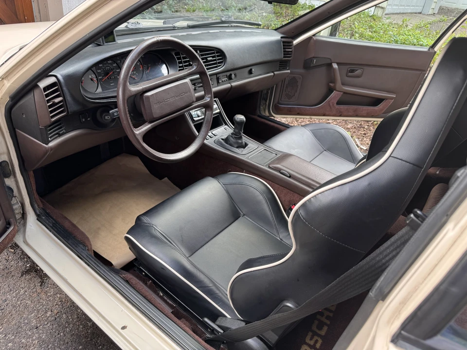1985 Porsche 944 - Image 23 of 31