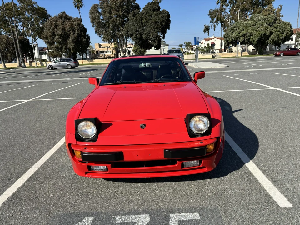 1985 Porsche 944 - Image 6 of 31
