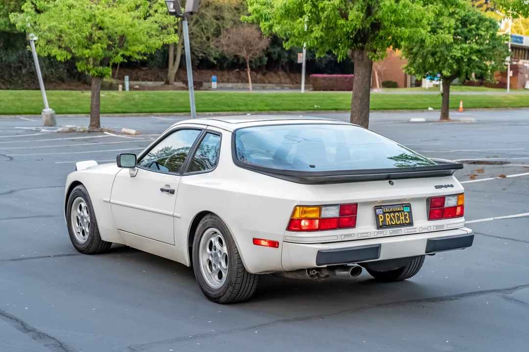 1985 Porsche 944 - Image 13 of 31