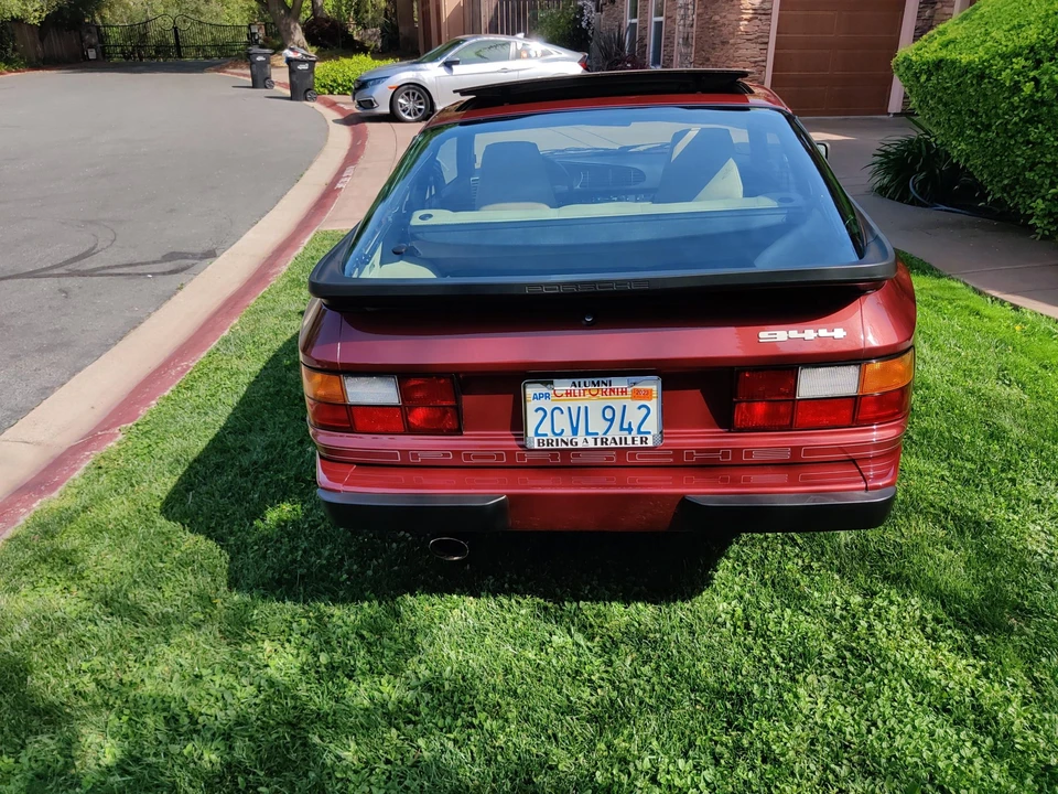 1985 Porsche 944 - Image 8 of 31