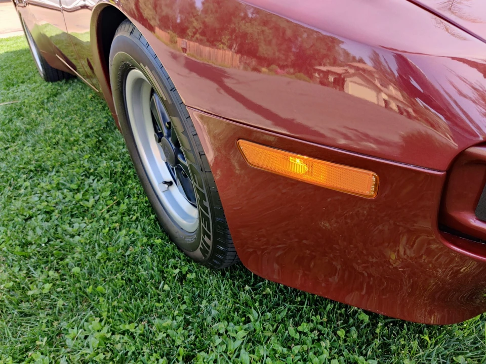 1985 Porsche 944 - Image 20 of 31